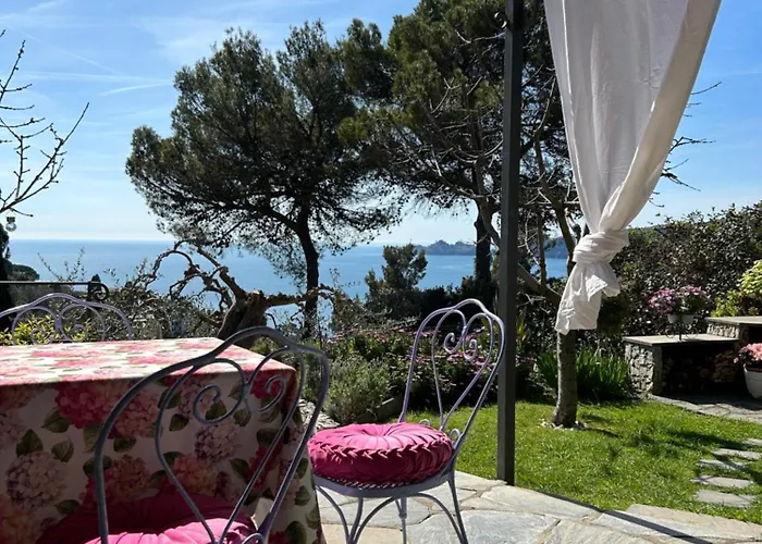 Bed & Breakfast L'alcova Tra Gli Ulivi By Portofinovacanze