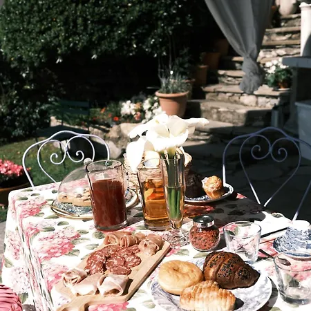 L'alcova Tra Gli Ulivi By Portofinovacanze Bed and Breakfast 4*